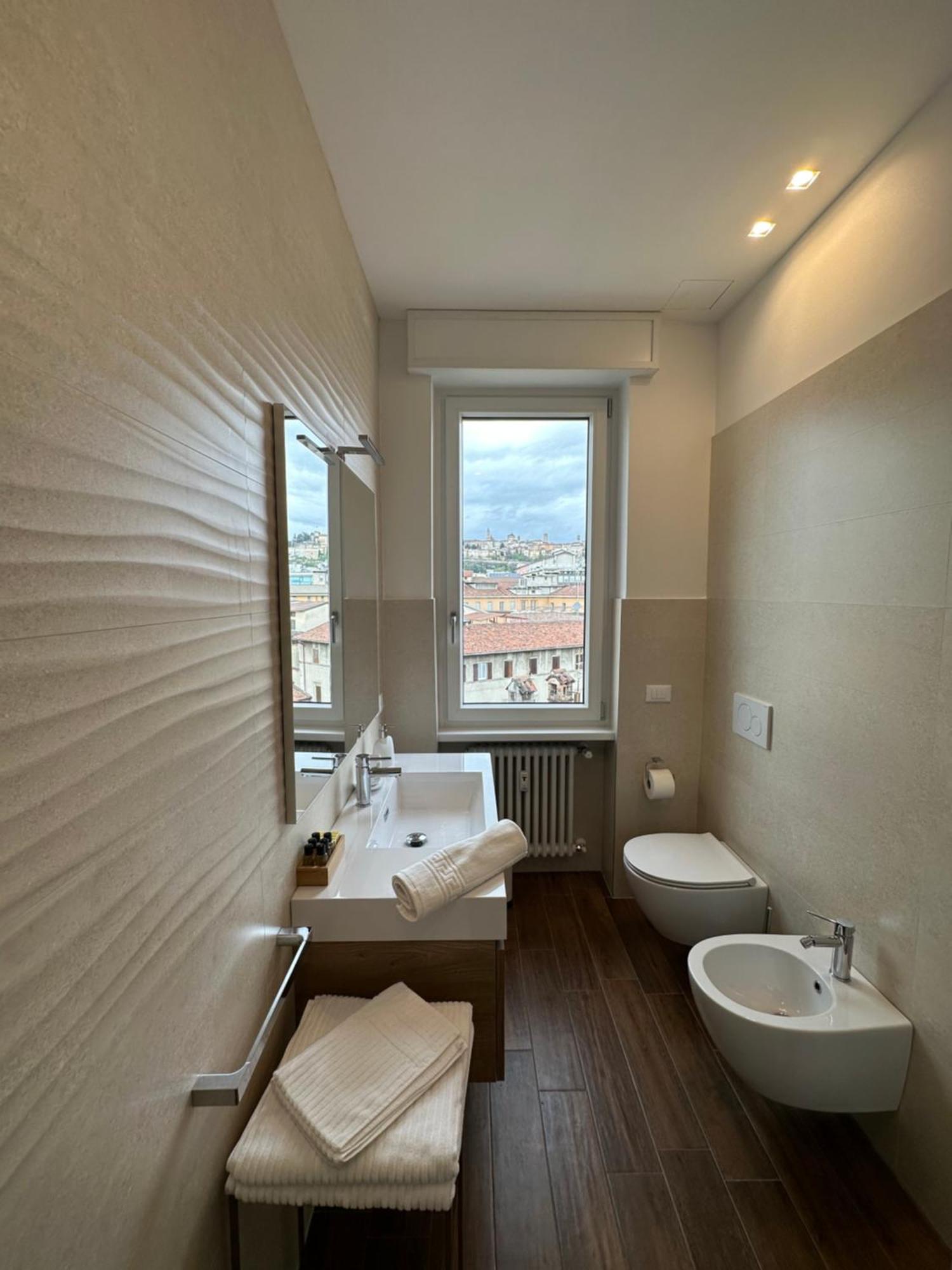 Appartement San Francesco Skyline à Bergame Extérieur photo
